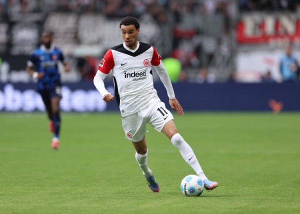 点点盈 电讯报：利物浦即将敲定埃基蒂克，今夏支出将突破2.5亿镑大关